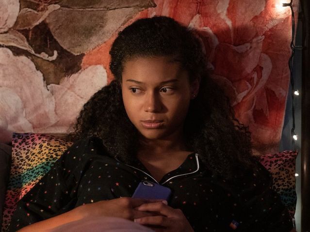 𝐇𝐘𝐍𝐀. - Monse Finnie-Sierra Capri💕🔮 - 14