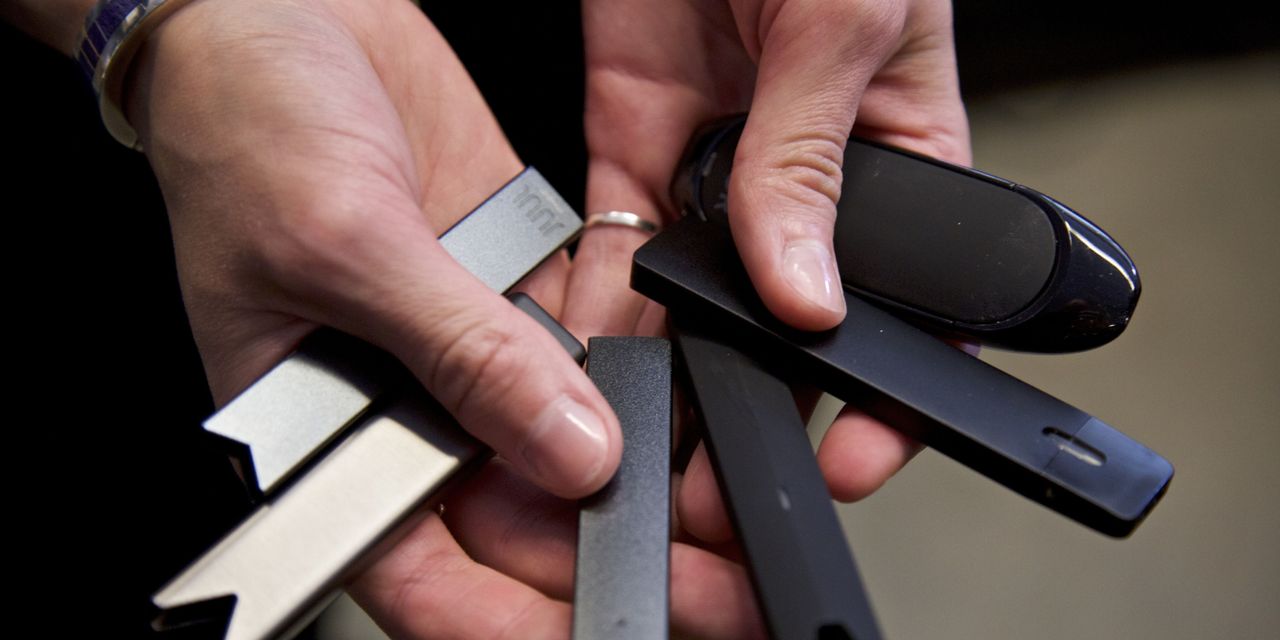 La cour d'appel fédérale suspend l'interdiction par la FDA des cigarettes électroniques de Juul 2 La cour d'appel fédérale suspend l'interdiction par la FDA des cigarettes électroniques de Juul - 1