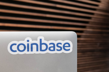 Coinbase pourrait voir une "dégradation supplémentaire", prévient Goldman lors d'une rétrogradation - 13
