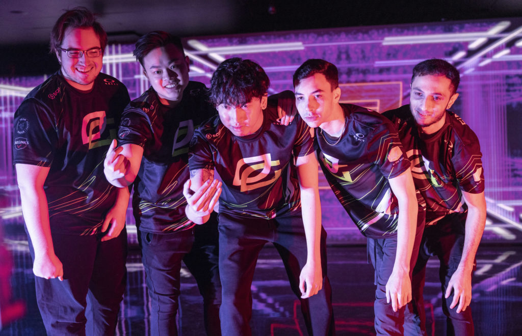 XSET conquiert la malédiction, OpTic essaie à nouveau de transformer l'argent en or, et 100T contre FaZe est la nouvelle rivalité brûlante des séries éliminatoires de NA VCT Stage 2 4 XSET conquiert la malédiction, OpTic essaie à nouveau de transformer l'argent en or, et 100T contre FaZe est la nouvelle rivalité brûlante des séries éliminatoires de NA VCT Stage 2 - 3
