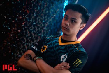 Stewie2K réplique aux allégations de manque de professionnalisme de l'ancien entraîneur d'EG : "C'est un autre niveau de torsion" - 9