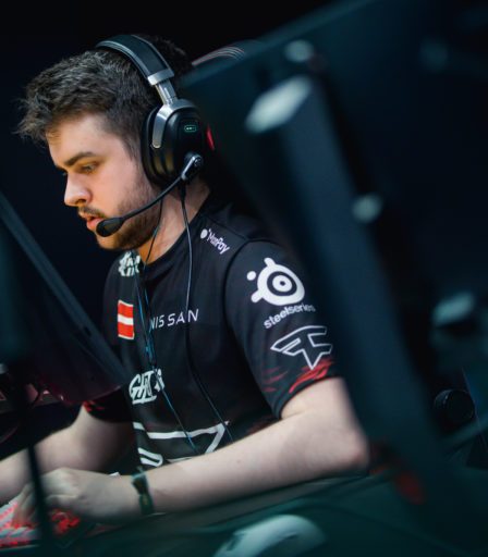 FaZe survit à la peur de Fnatic en Europe RMR A grâce à l'héroïsme de Broky 74 FaZe survit à la peur de Fnatic en Europe RMR A grâce à l'héroïsme de Broky - 73