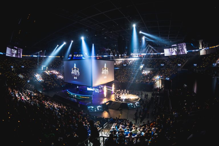 Le United Center de Chicago confirmé comme lieu des finales du LCS Summer Split 2022 2 Le United Center de Chicago confirmé comme lieu des finales du LCS Summer Split 2022 - 1