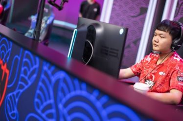 JDG fait une campagne solide pour être la meilleure équipe de LPL en été après avoir balayé EDG - 9