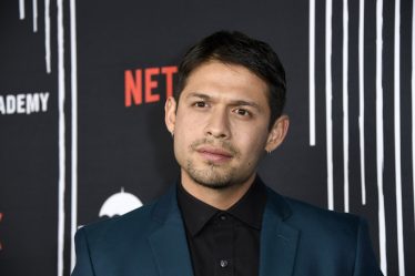Avec qui David Castañeda, star de The Umbrella Academy, est-il en couple ? - 7