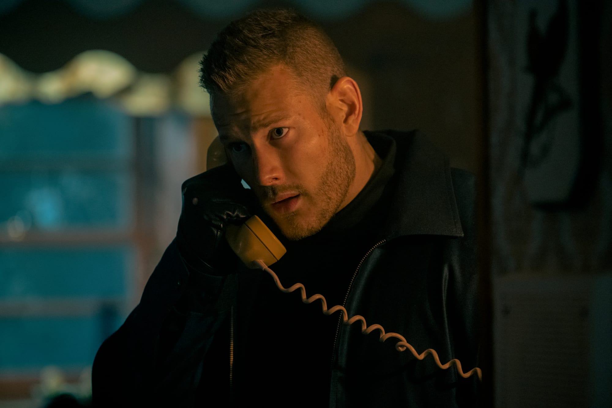 Est-ce que Luther meurt dans Le Umbrella Academy saison 3? 2 Est-ce que Luther meurt dans Le Umbrella Academy saison 3? - 1