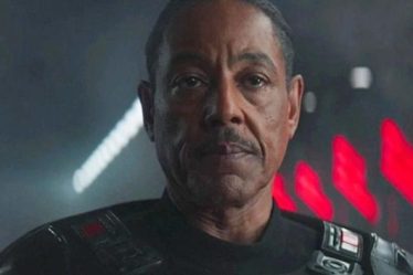 Giancarlo Esposito taquine le chemin de la saison 3 de Moff Gideon - 11
