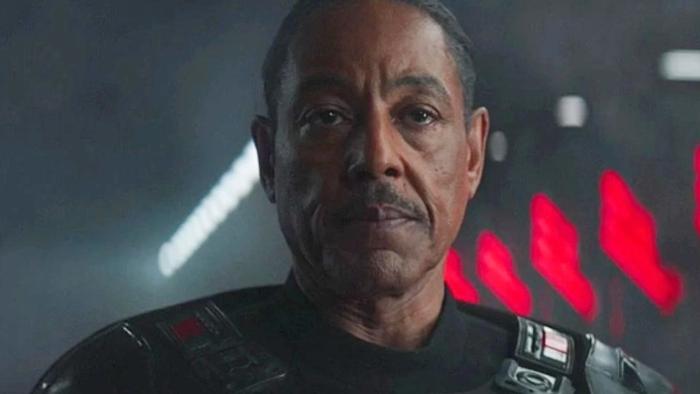 Giancarlo Esposito taquine le chemin de la saison 3 de Moff Gideon 2 Giancarlo Esposito taquine le chemin de la saison 3 de Moff Gideon - 1