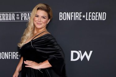 Gina Carano dit que la culture d'annulation est "dangereuse" et unilatérale - 7
