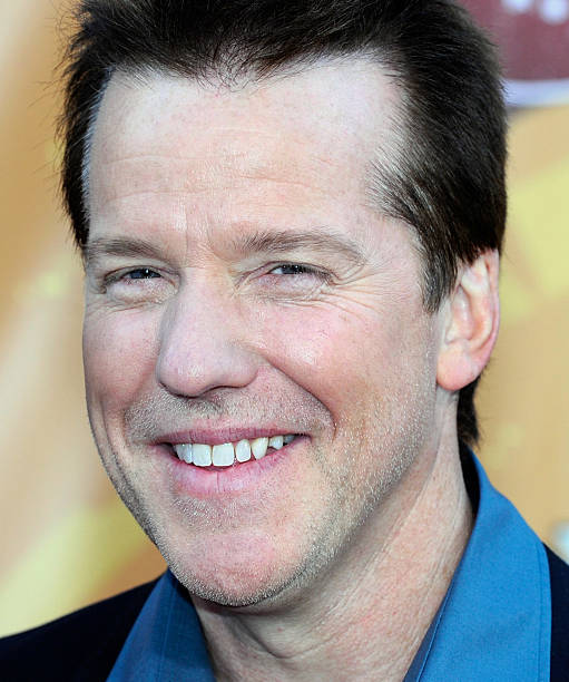 Jeff Dunham vaut 140 millions de dollars Plus d'informations ! 2 Jeff Dunham vaut 140 millions de dollars Plus d'informations ! - 1