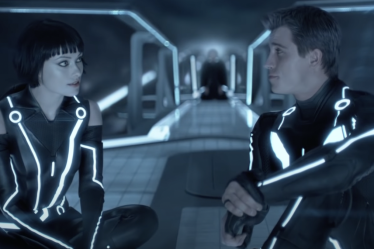 Joseph Kosinski blâme Marvel et Star Wars pour le manque de Tron 3 - 6