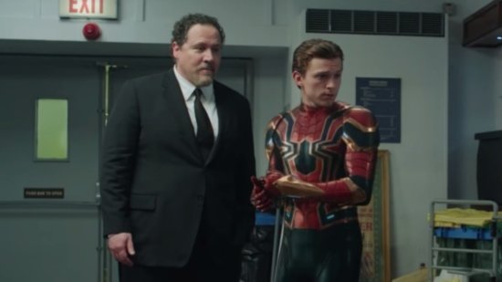La légende de Lucasfilm reçoit ENFIN la star d'Hollywood 11 spider-man-loin-de-la-maison-jon-favreau-heureux-1170622-1280x0