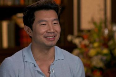 L'acteur Marvel Simu Liu sur son ascension vers la gloire en tant qu'immigrant et ses nouveaux mémoires : "Je vais être sans vergogne" - 10