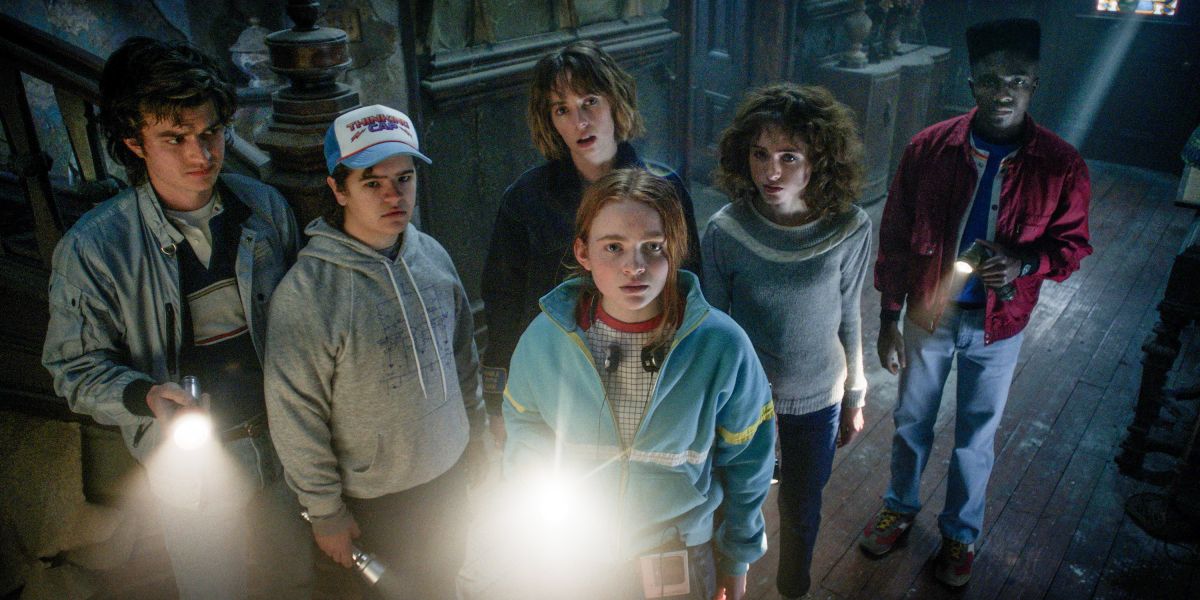 Le changement des métriques de Netflix fera probablement 'Stranger Things' le plus gros succès de la plate-forme 2 Le changement des métriques de Netflix fera probablement 'Stranger Things' le plus gros succès de la plate-forme - 1