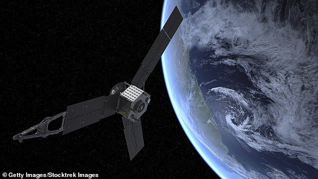 Le vaisseau spatial Juno de la NASA dérape devant les nuages de Jupiter dans un nouveau clip 2 Le vaisseau spatial Juno de la NASA dérape devant les nuages de Jupiter dans un nouveau clip - 1
