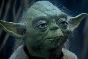 Les fans débattent avec audace pour savoir si Yoda est le plus grand lâche de "Star Wars" - 9