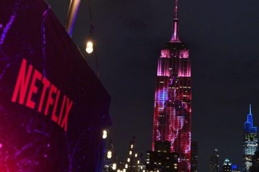 Les téléspectateurs ont regardé plus de 5 milliards de minutes de 'Stranger Things 4 'en une semaine, record battu - 9