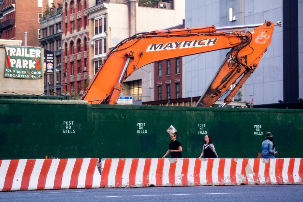 NIMBY Les New-Yorkais devraient dire «oui» au plan City of Yes d'Adams 3 Adams souhaite que la ville soit ouverte à de nouvelles opportunités, notamment la construction de logements abordables.