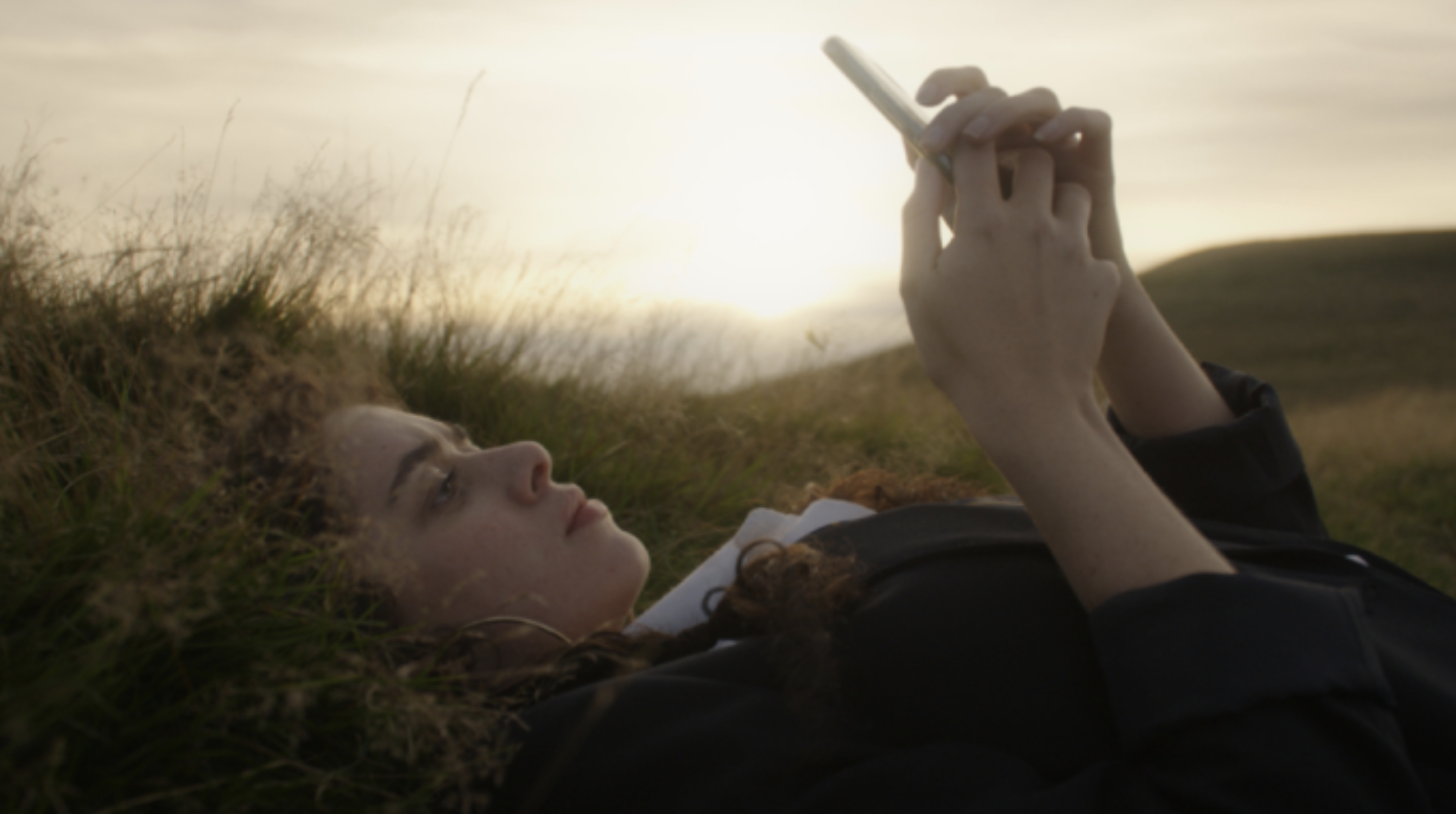 Premier aperçu et détails de la nouvelle série d'horreur Netflix RED ROSE – GeekTyrant 2 Premier aperçu et détails de la nouvelle série d'horreur Netflix RED ROSE – GeekTyrant - 1