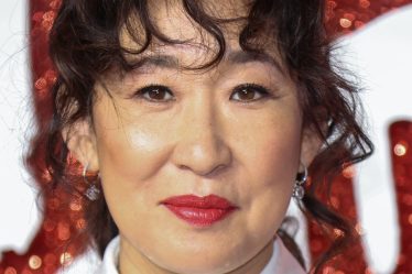 Sandra Oh dit que la renommée de "Grey's Anatomy" l'a rendue "très malade" - 10