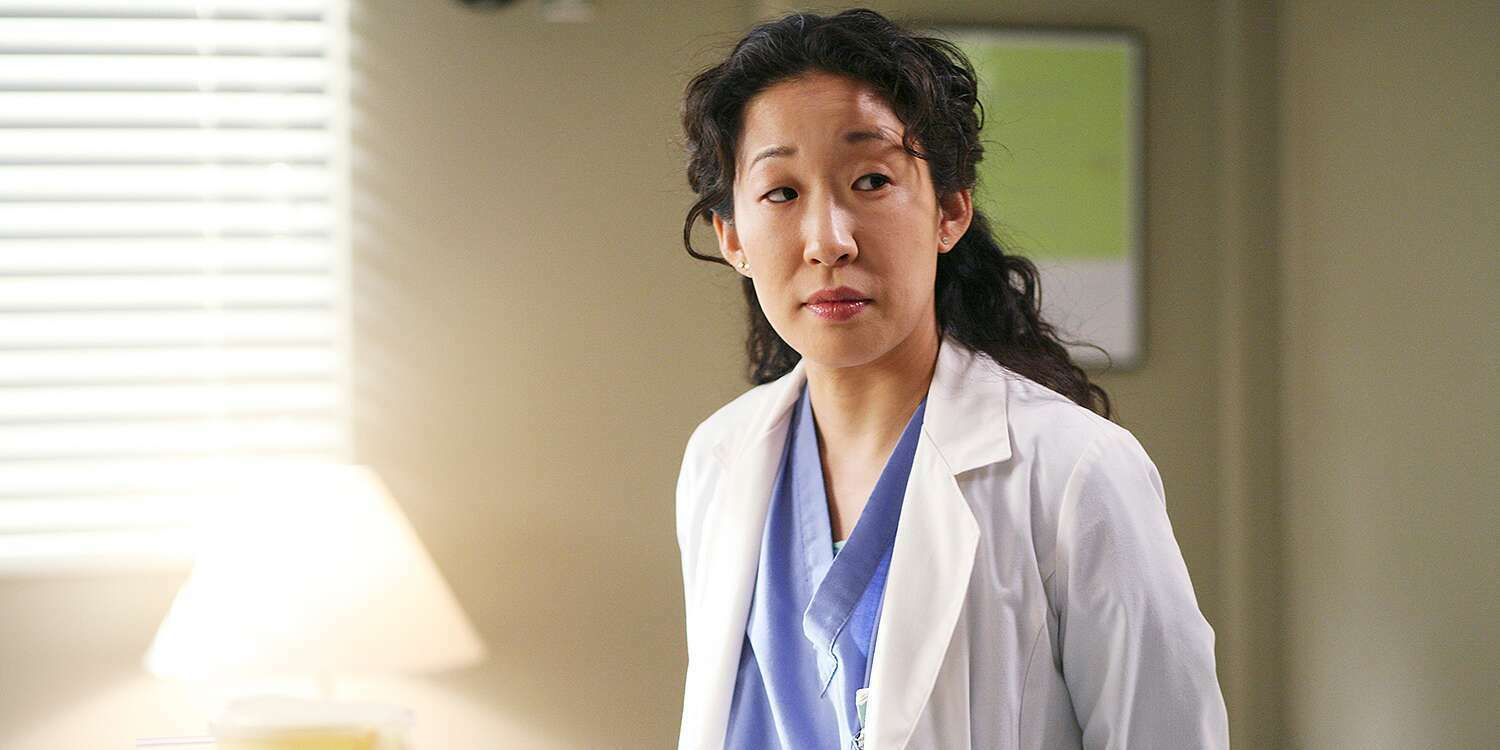Sandra Oh dit qu'elle "est tombée malade" au milieu de la renommée de Grey's Anatomy : - 1