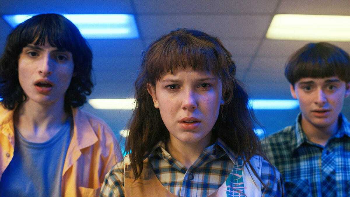 'Stranger Things' La saison 4 brise le record du week-end d'ouverture de Netflix de Bridgerton 2 'Stranger Things' La saison 4 brise le record du week-end d'ouverture de Netflix de Bridgerton - 1