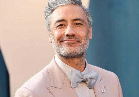 Taika Waititi donne les premiers détails de son film Star Wars 20 Taika Waititi donne les premiers détails de son film Star Wars - 19