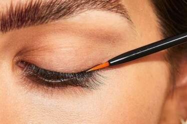 Les sérums de croissance des cils fonctionnent-ils vraiment ? Voici ce que vous devez savoir - 10