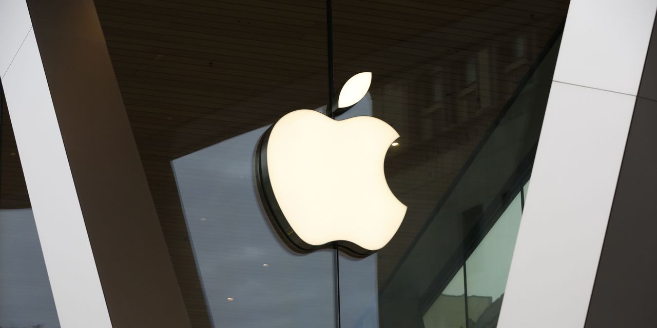 L'ancien directeur du droit des sociétés d'Apple plaide coupable de délit d'initié 2 L'ancien directeur du droit des sociétés d'Apple plaide coupable de délit d'initié - 1