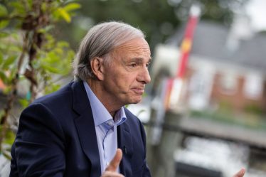 Ray Dalio attaque les populistes américains et prévient que la Russie pourrait être le "moindre perdant" de la guerre en Ukraine - 16