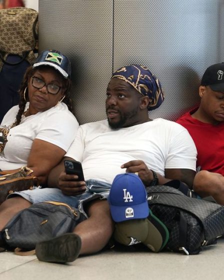 Les annulations de vols diminuent légèrement à la fin du week-end bondé du 4 juillet - 43