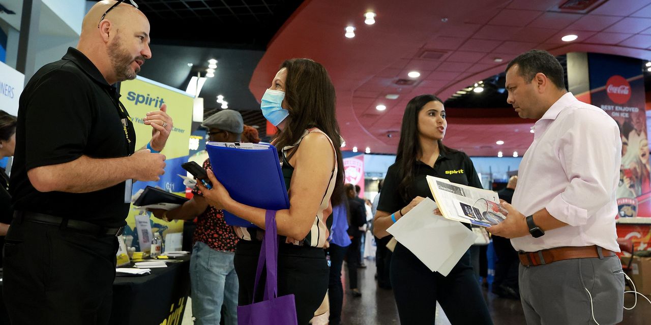 Les États-Unis créent 372 000 emplois en juin avec un marché du travail solide considéré comme un rempart contre la récession 2 Les États-Unis créent 372 000 emplois en juin avec un marché du travail solide considéré comme un rempart contre la récession - 1