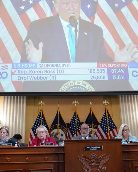 Steve Bannon est maintenant prêt à témoigner alors que le panel du 6 janvier de la Chambre organise une audience aux heures de grande écoute 62 Steve Bannon est maintenant prêt à témoigner alors que le panel du 6 janvier de la Chambre organise une audience aux heures de grande écoute - 61