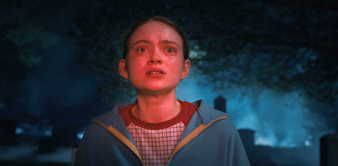 Stranger Things 4 : Tous les personnages que Vecna a tués jusqu'à présent 8 Stranger Things 4 : Vecna tue techniquement Max, mais Eleven semble la ramener à la vie