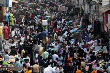 L'ONU prévoit que la population de l'Inde dépassera celle de la Chine l'année prochaine, la population mondiale devant atteindre 8 milliards en novembre - 8
