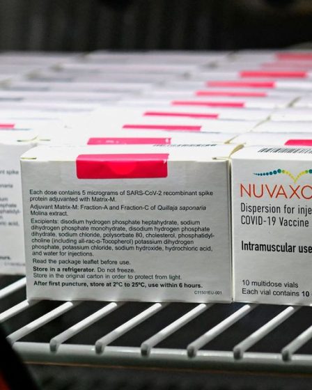 Novavax réduit de moitié ses prévisions de ventes, les actions plongent de 34% 40 Novavax réduit de moitié ses prévisions de ventes, les actions plongent de 34% - 39