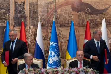 La Russie frappe le port ukrainien de la mer Noire malgré l'accord sur les céréales - 6