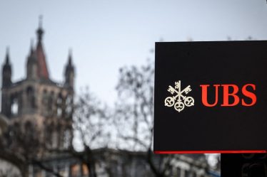 Les bénéfices d'UBS au deuxième trimestre augmentent mais dépassent les prévisions - 7