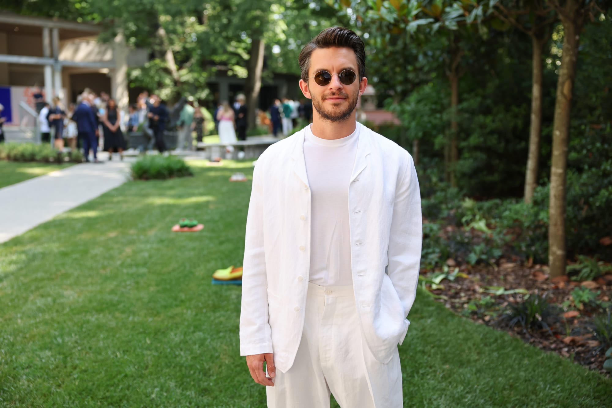 La nouvelle émission de Jonathan Bailey aura-t-elle un impact sur son rôle dans la saison 3 de Bridgerton ? 2 La nouvelle émission de Jonathan Bailey aura-t-elle un impact sur son rôle dans la saison 3 de Bridgerton ? - 1