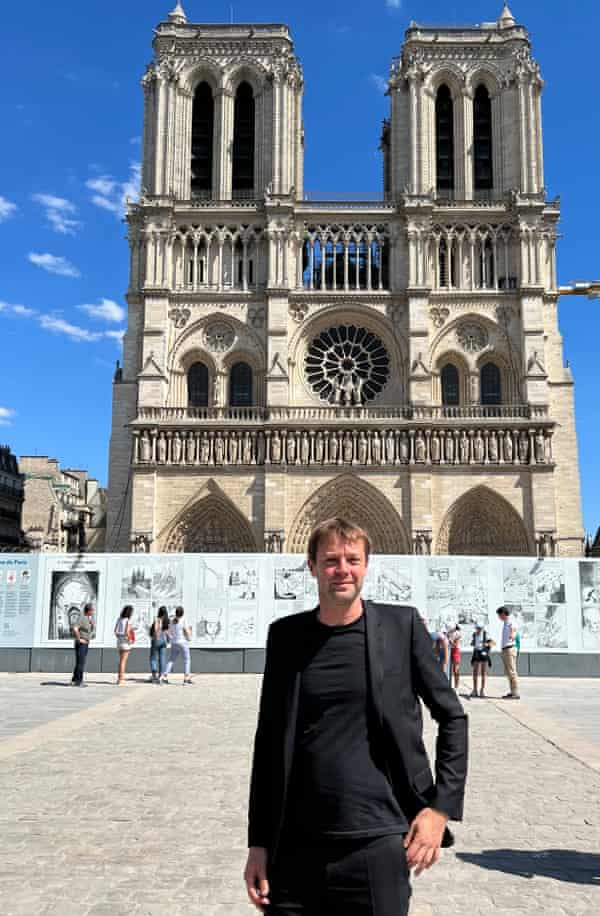 « Nous voulons qu'il prenne vie » : projet d'architecte pour transformer le quartier Notre-Dame | notre Dame 1 Bas Smets at Notre Dame.