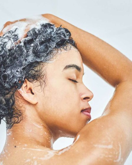 Demandez à un éditeur de beauté : 8 meilleurs shampooings clarifiants pour tous les types de cheveux 110 Demandez à un éditeur de beauté : 8 meilleurs shampooings clarifiants pour tous les types de cheveux - 109