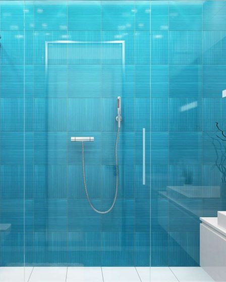 Comment faire scintiller vos portes de douche en verre - 4