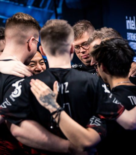 FaZe a battu Movistar Riders pour organiser un match revanche avec NAVI en grande finale à l'IEM Cologne 38 FaZe a battu Movistar Riders pour organiser un match revanche avec NAVI en grande finale à l'IEM Cologne - 37