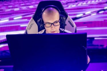 Chauve poli: Acend signe L1NK sur la liste de VALORANT avant la course EMEA LCQ - 9