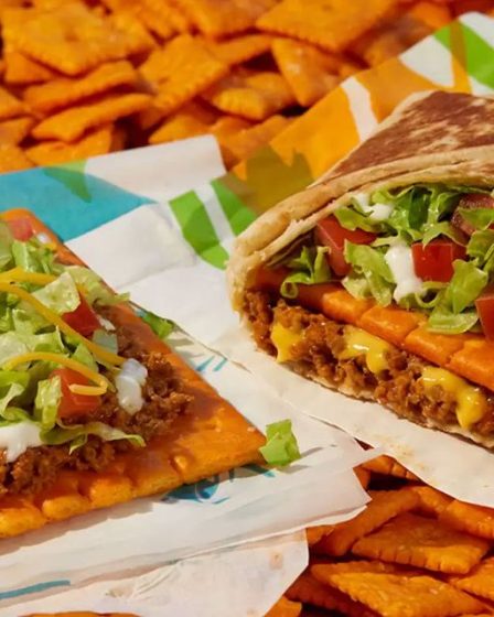 Taco Bell et Cheez-It ont la langue qui remue avec un nouveau tostada sur un cracker géant - 5