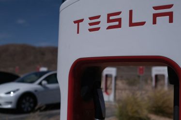 Les investisseurs de Tesla sont invités à voter contre les membres du conseil d'administration, pour les propositions d'actionnaires par des services de conseil influents - 7