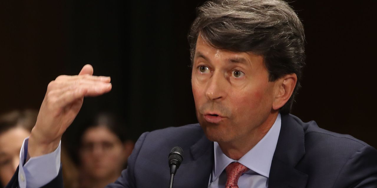 Récompense du PDG d'Equifax au milieu d'un rapport sur des cotes de crédit inexactes : une attribution d'actions "spéciales" de 25 millions de dollars - 1