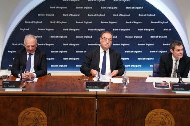 La Banque d'Angleterre devrait augmenter ses taux d'intérêt - peut-être beaucoup - 7