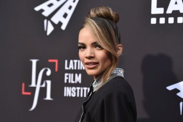 Hollywood en effervescence après que Warner Bros. abandonne le film "Batgirl" de 90 millions de dollars de HBO Max - 9