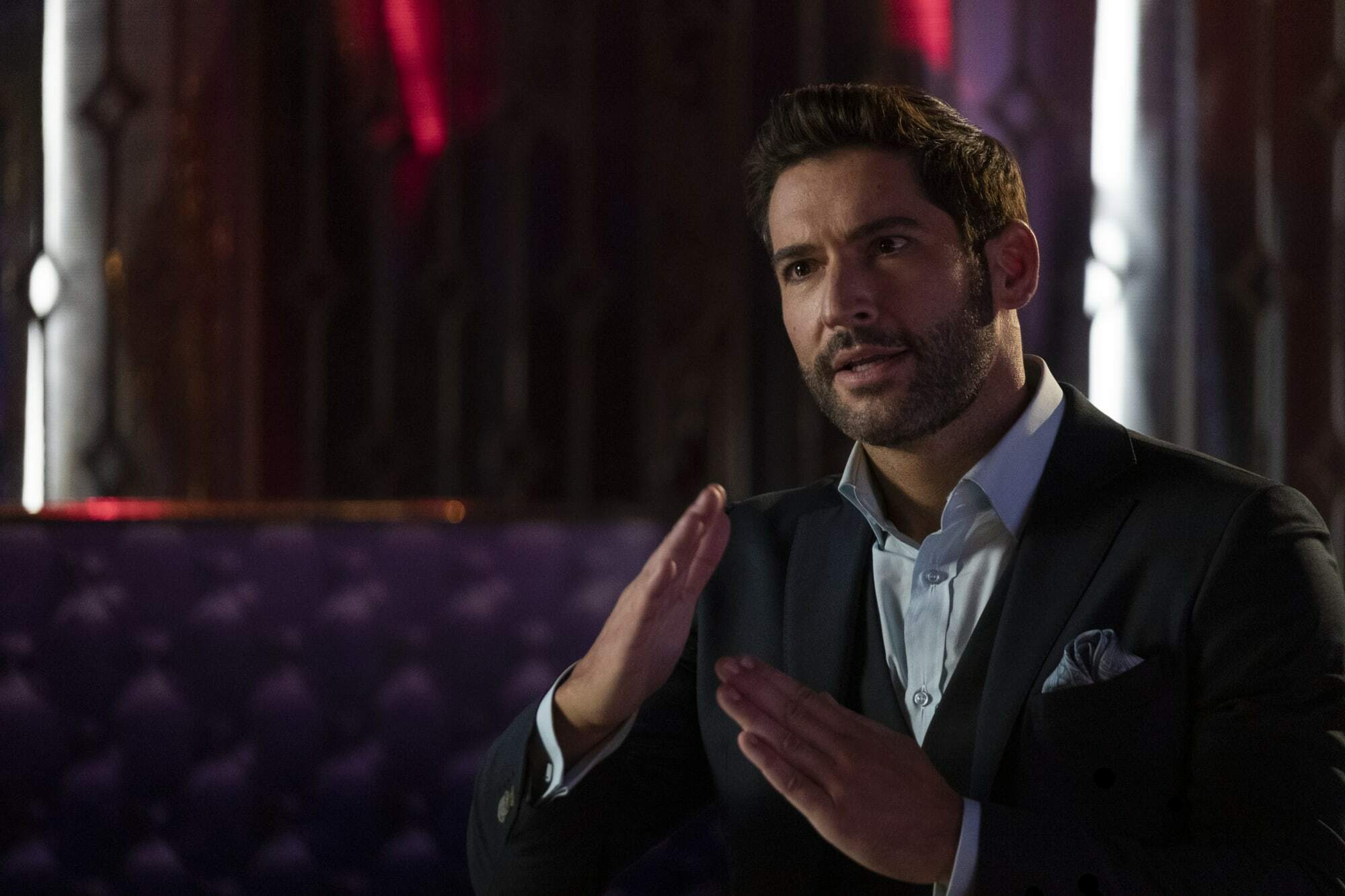 Pourquoi Tom Ellis ne joue-t-il pas Lucifer dans L'Homme au sable ? 2 Pourquoi Tom Ellis ne joue-t-il pas Lucifer dans L'Homme au sable ? - 1